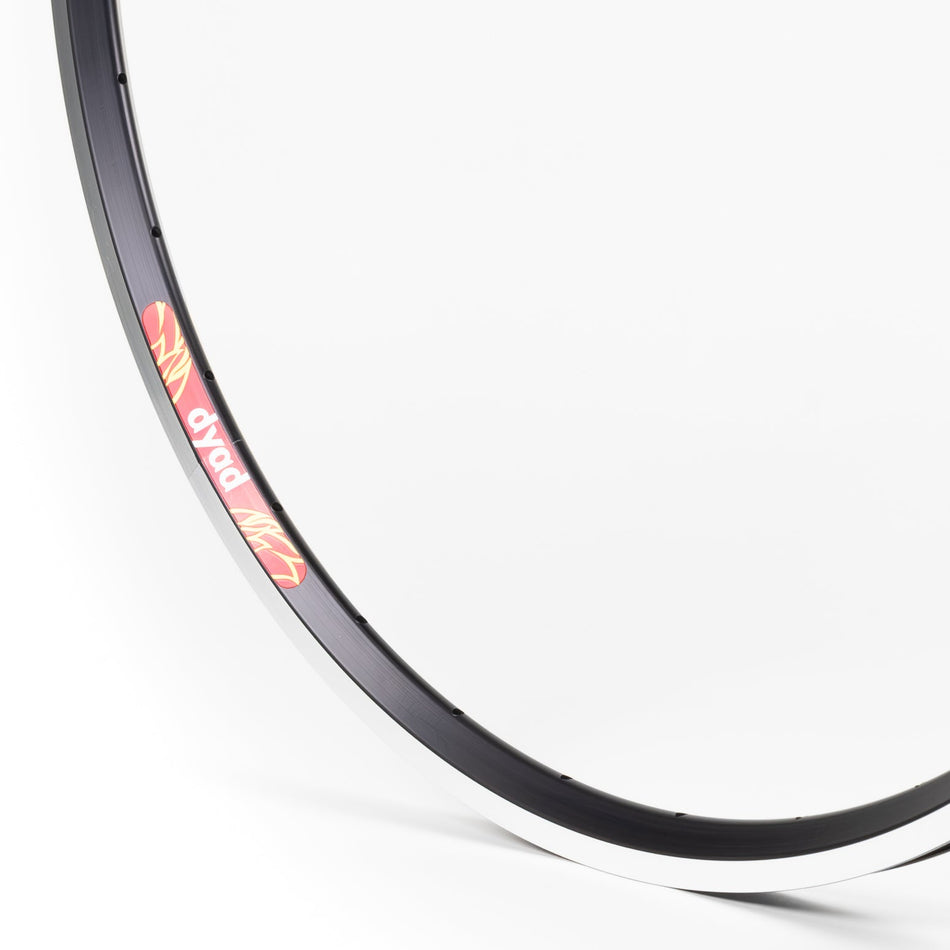 Dyad Rim 16"